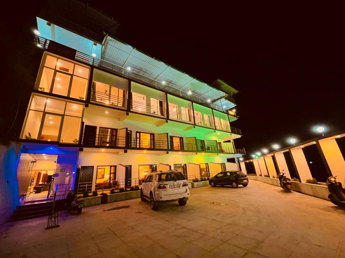 Sitara Resort, Scenic Mountain View Rooms With Balcony & Terrace Masuri Exterior foto